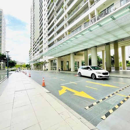 Secc Luxury 2-Br Apartment, Scenic Valley, Saigon Exhibition And Convention Center, Fv Hospital, Phu My Hung District 7 Bandar Ho Chi Minh Luaran gambar