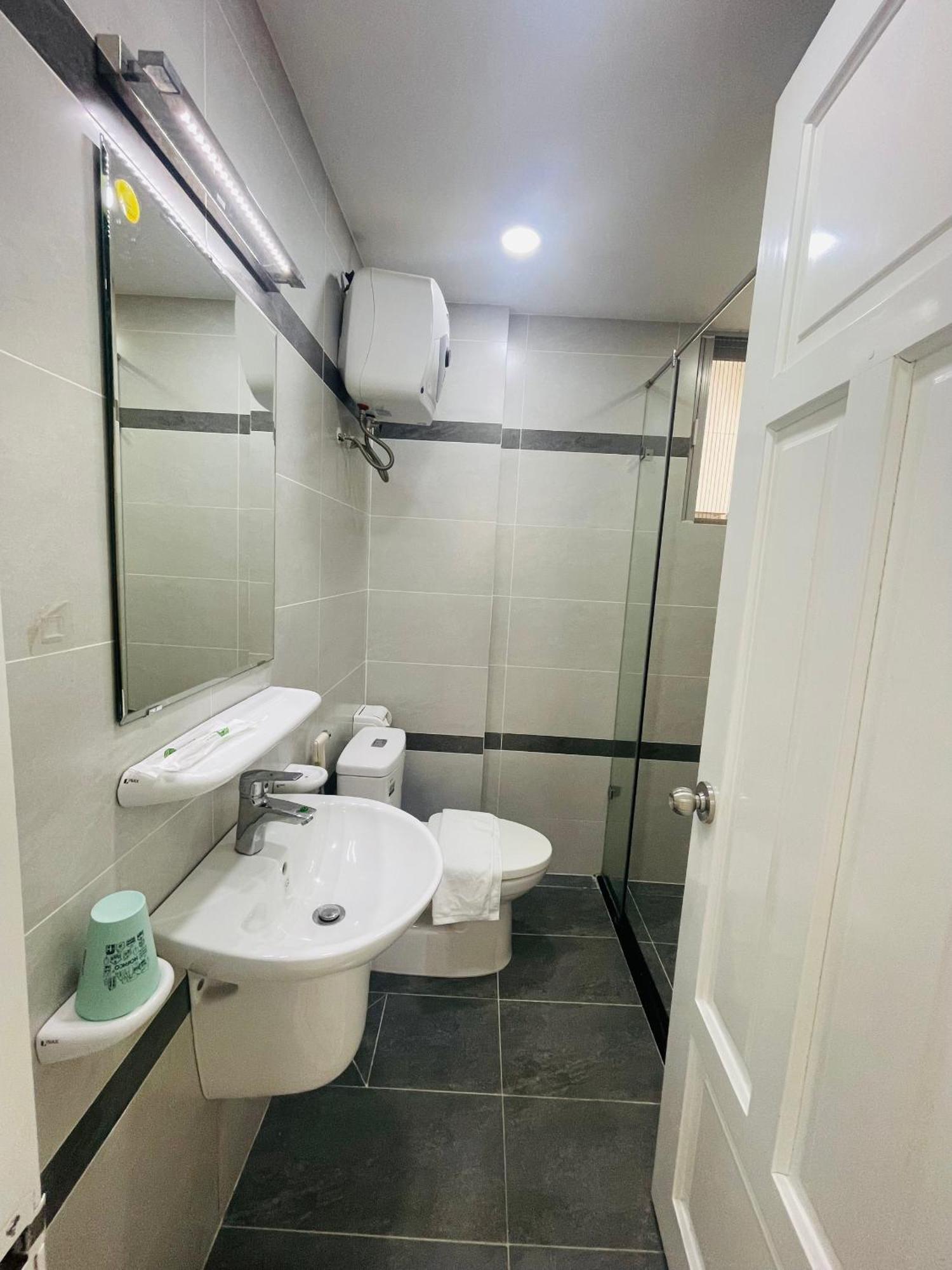 Secc Luxury 2-Br Apartment, Scenic Valley, Saigon Exhibition And Convention Center, Fv Hospital, Phu My Hung District 7 Bandar Ho Chi Minh Luaran gambar