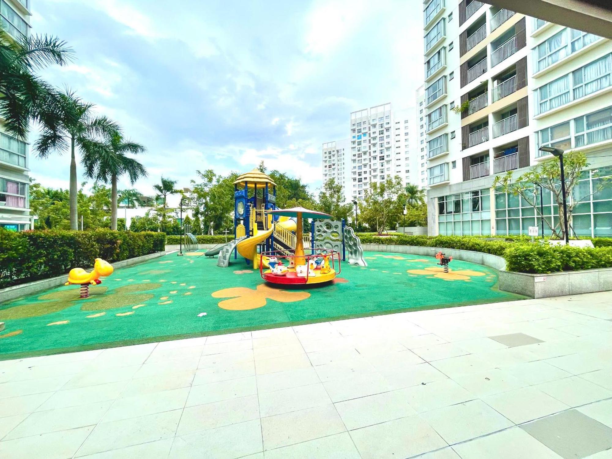 Secc Luxury 2-Br Apartment, Scenic Valley, Saigon Exhibition And Convention Center, Fv Hospital, Phu My Hung District 7 Bandar Ho Chi Minh Luaran gambar