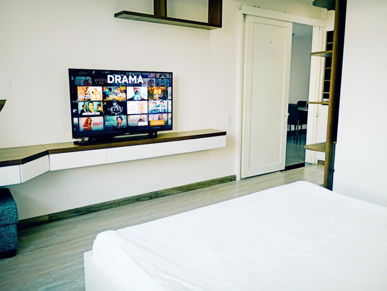 Secc Luxury 2-Br Apartment, Scenic Valley, Saigon Exhibition And Convention Center, Fv Hospital, Phu My Hung District 7 Bandar Ho Chi Minh Luaran gambar